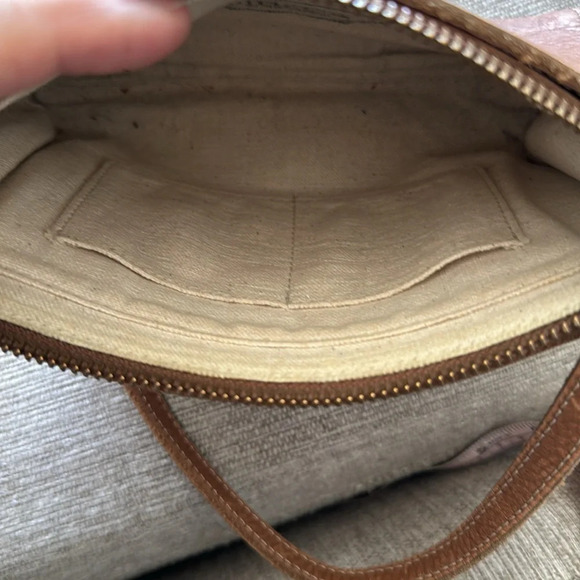 IIIBeCa by Joy Gryson Crossbody Bag - Picture 8 of 11